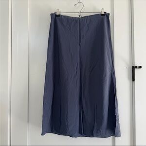 NWT / Madewell Layton Midi Slip Skirt in Nighttime Dusty Blue